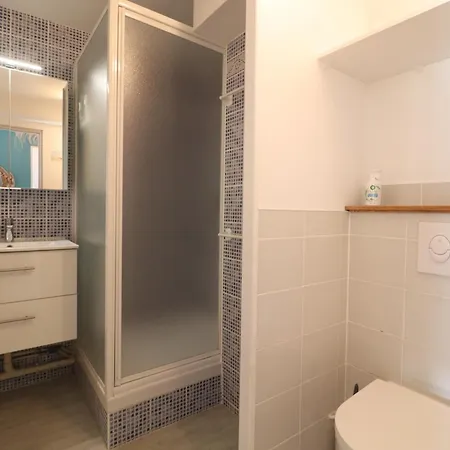 Apartamento Moderne T2 Climatisé Avec Piscine à - Fr-1-472a-325 *